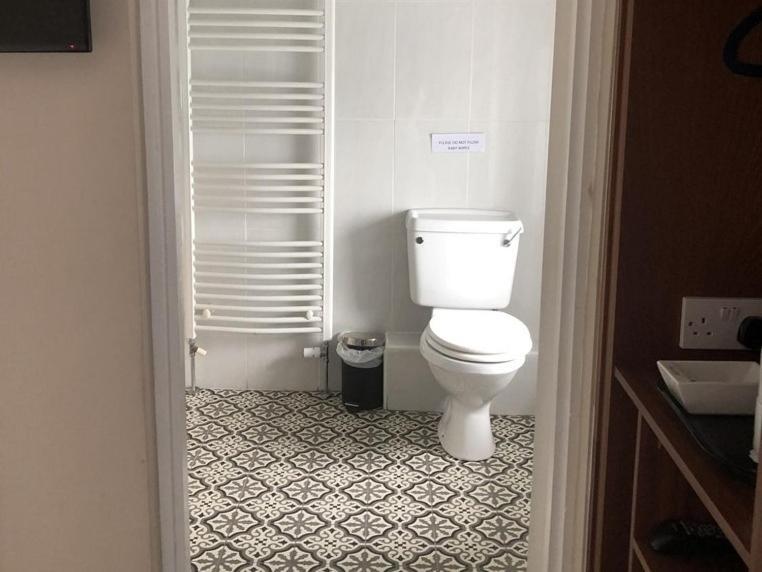 Pier 36 Hotell Donaghadee Rum bild